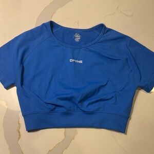 DFYNE Women’s Royal Blue Cropped Performance Top